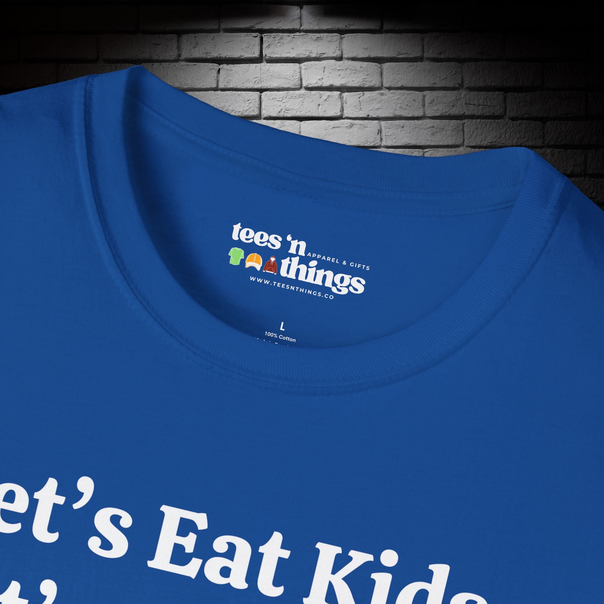 "Punctuation Saves Lives" T-Shirt